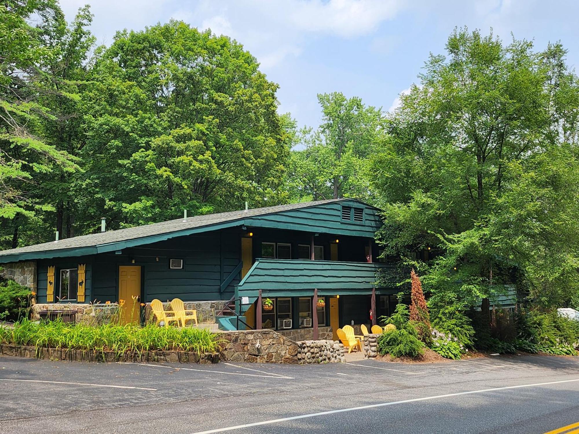 Adirondack Diamond Point Lodge 레이크 헤오르헤 외부 사진